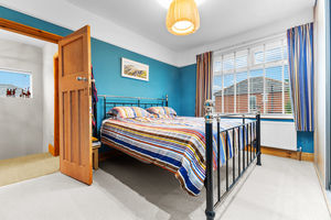 Bedroom- click for photo gallery
